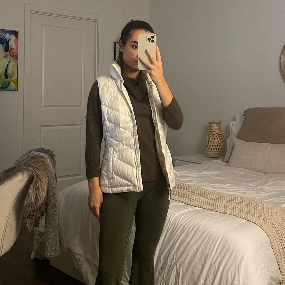 North Face White Puffer Vest XS
